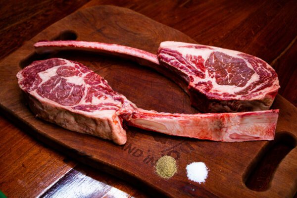 Cook a Tomahawk Steak and Order Delicious Steak Online